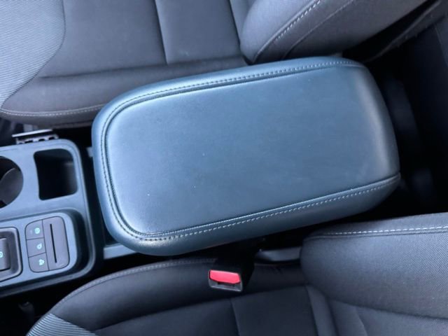 Certified 2024 Ford Maverick XL FWD image 16