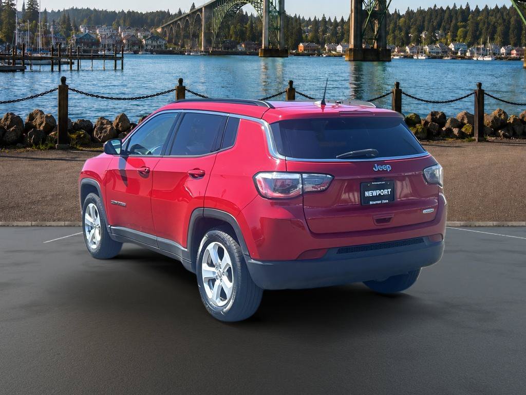 Used 2020 Jeep Compass Latitude w/ Popular Equipment Group FWD image 6