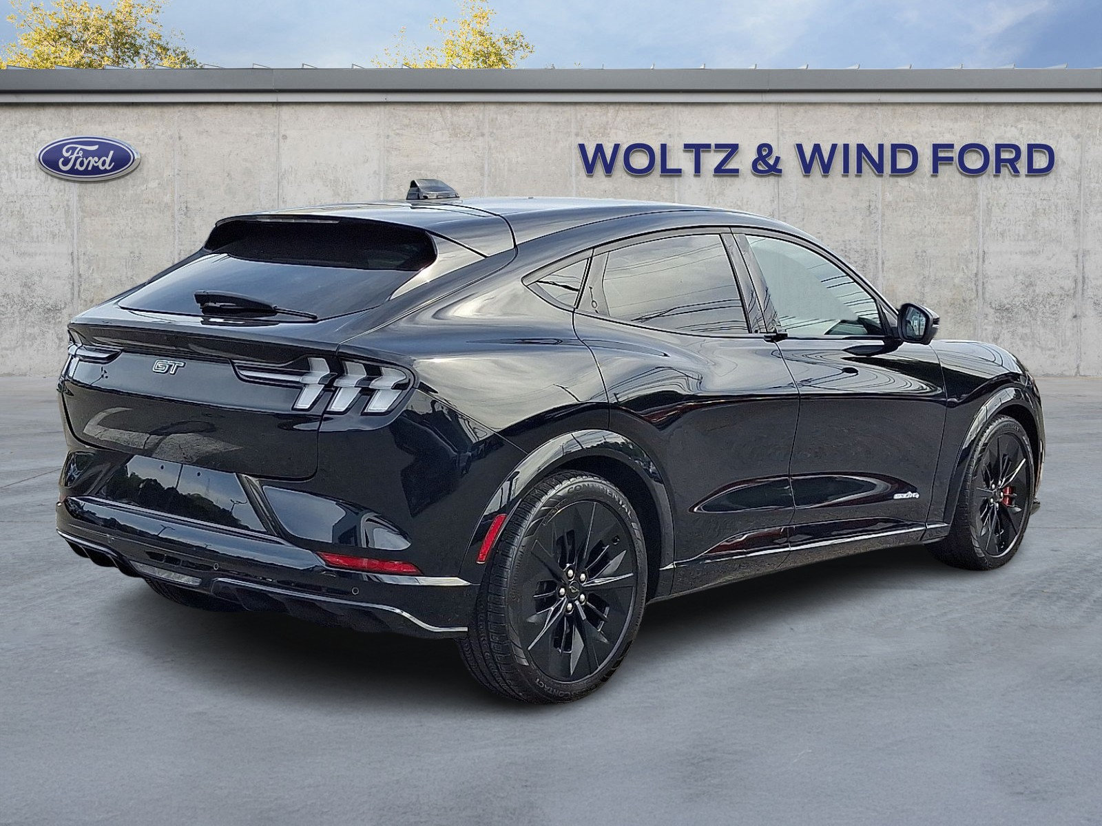 Certified 2025 Ford Mustang Mach-E GT AWD/4WD image 6