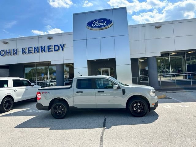 Certified 2022 Ford Maverick XLT w/ Equipment Group 300A Standard AWD/4WD image 19