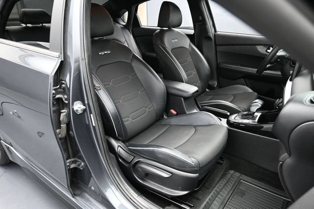 Used 2022 Kia Forte GT-Line FWD image 29