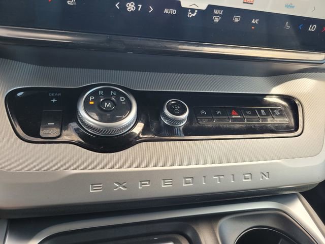 Certified 2025 Ford Expedition Max Active image 24