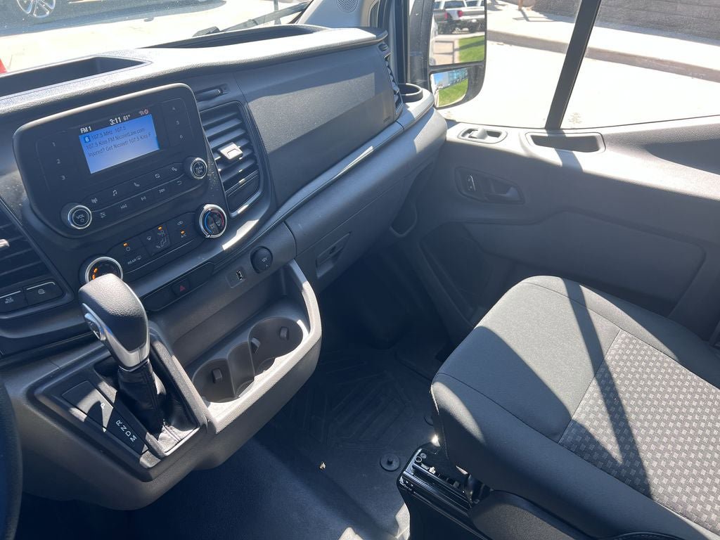 Certified 2025 Ford Transit 250 Low Roof w/ Exterior Upgrade Package RWD image 17