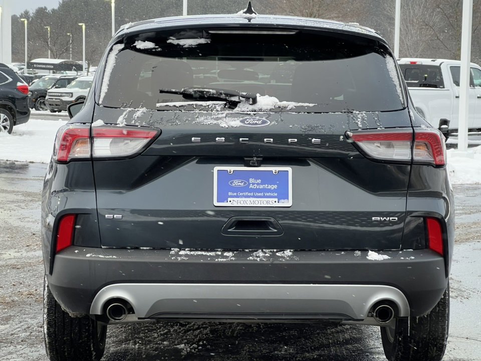 Certified 2022 Ford Escape SE w/ Convenience Package image 3