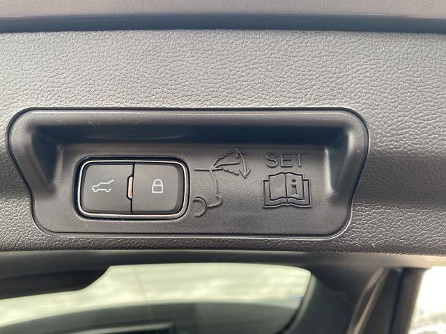 Certified 2023 Ford Explorer XLT w/ Equipment Group 202A image 13