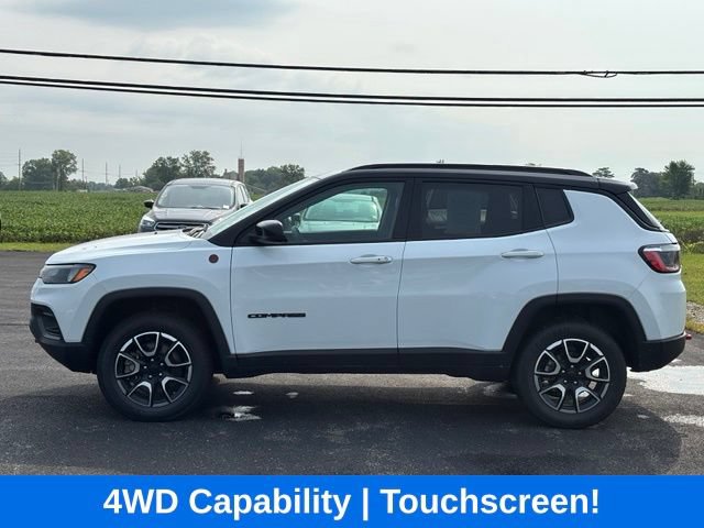 Used 2024 Jeep Compass Trailhawk AWD/4WD image 5