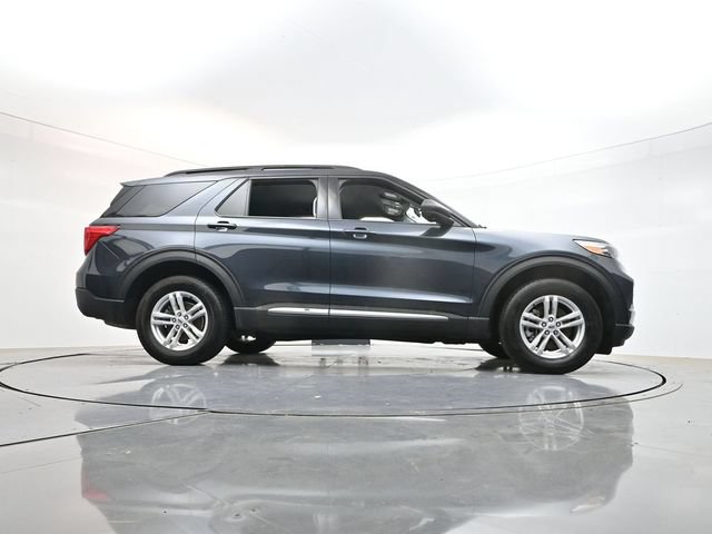 Certified 2023 Ford Explorer XLT w/ Equipment Group 202A AWD/4WD image 49