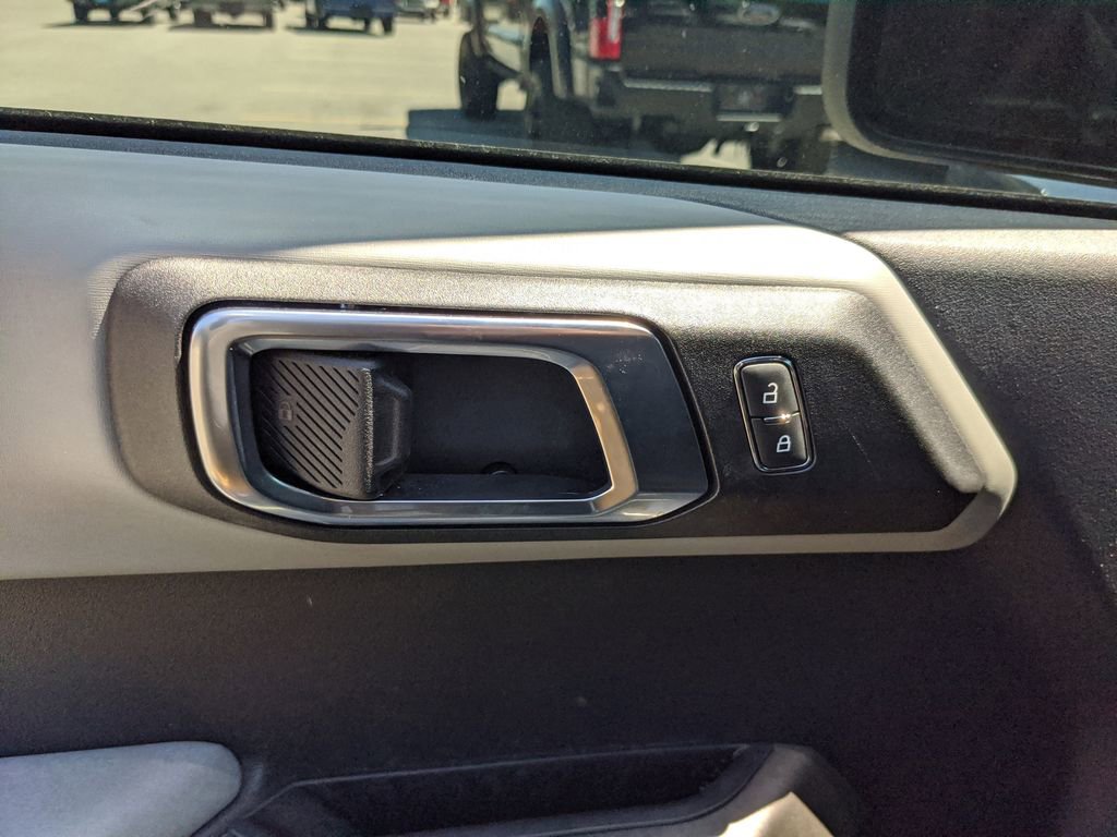 Certified 2022 Ford Bronco Badlands image 8