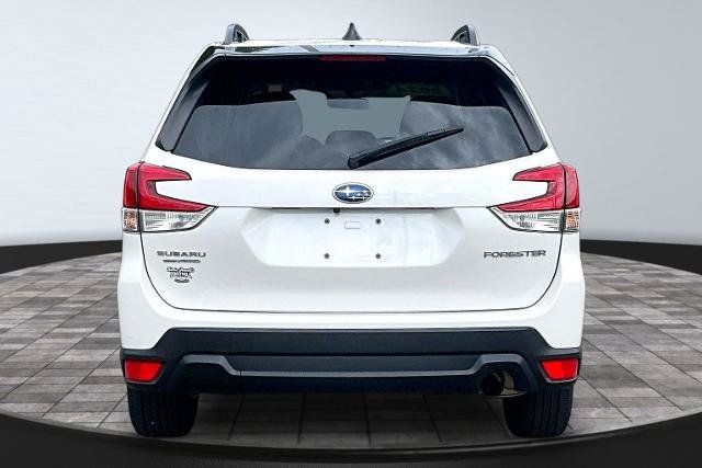 Used 2024 Subaru Forester Premium AWD/4WD image 4