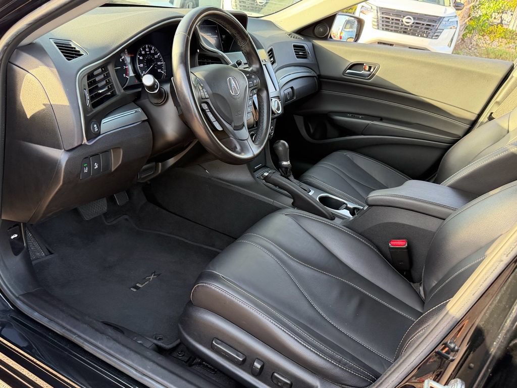 Used 2021 Acura ILX w/ Premium Package FWD image 11