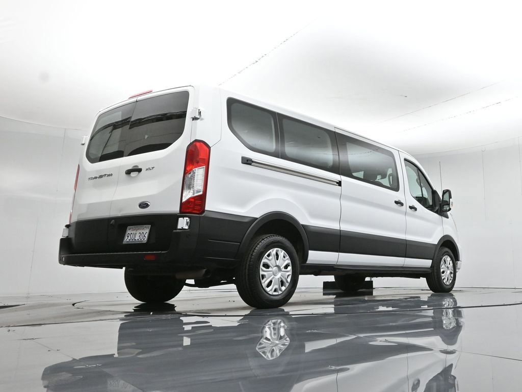 Certified 2022 Ford Transit 350 XLT image 18