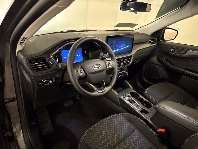 Certified 2024 Ford Escape Active w/ Tech Pack #1 FWD image 4