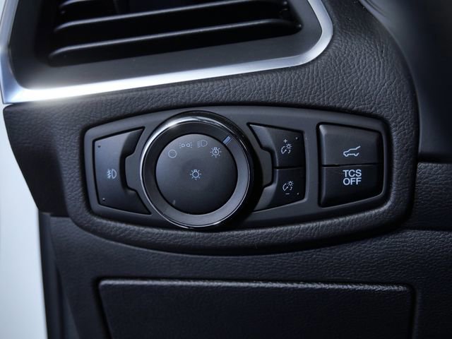 Certified 2024 Ford Edge Titanium w/ Equipment Group 301A image 22