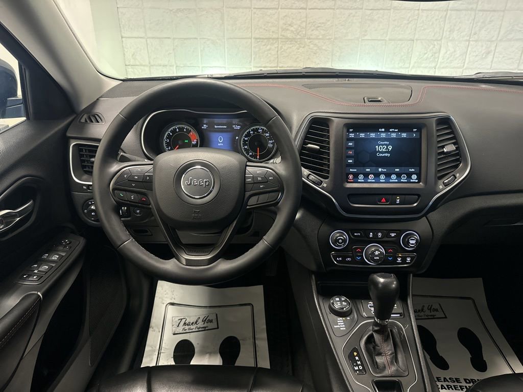 Used 2022 Jeep Cherokee Trailhawk w/ Comfort/Convenience Group image 19