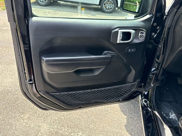 Used 2020 Jeep Wrangler Unlimited Sport S AWD/4WD image 18