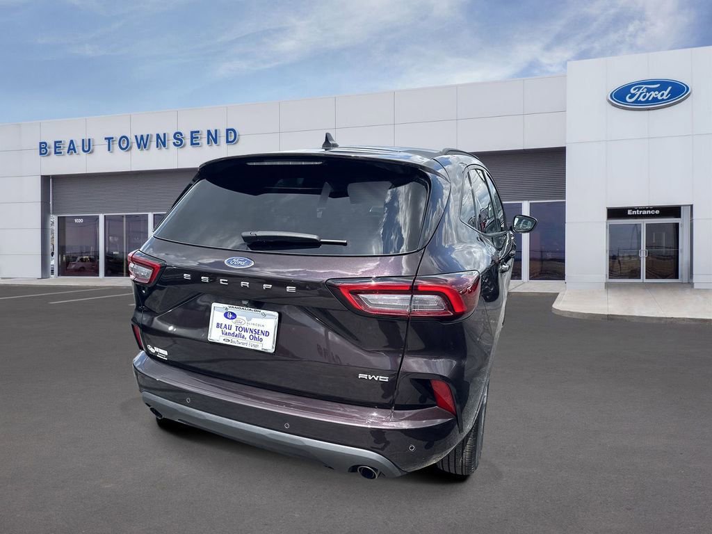 Certified 2023 Ford Escape ST-Line w/ Tech Pack #1 image 5