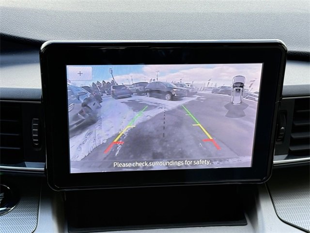 Certified 2021 Ford Explorer XLT w/ Equipment Group 202A image 13