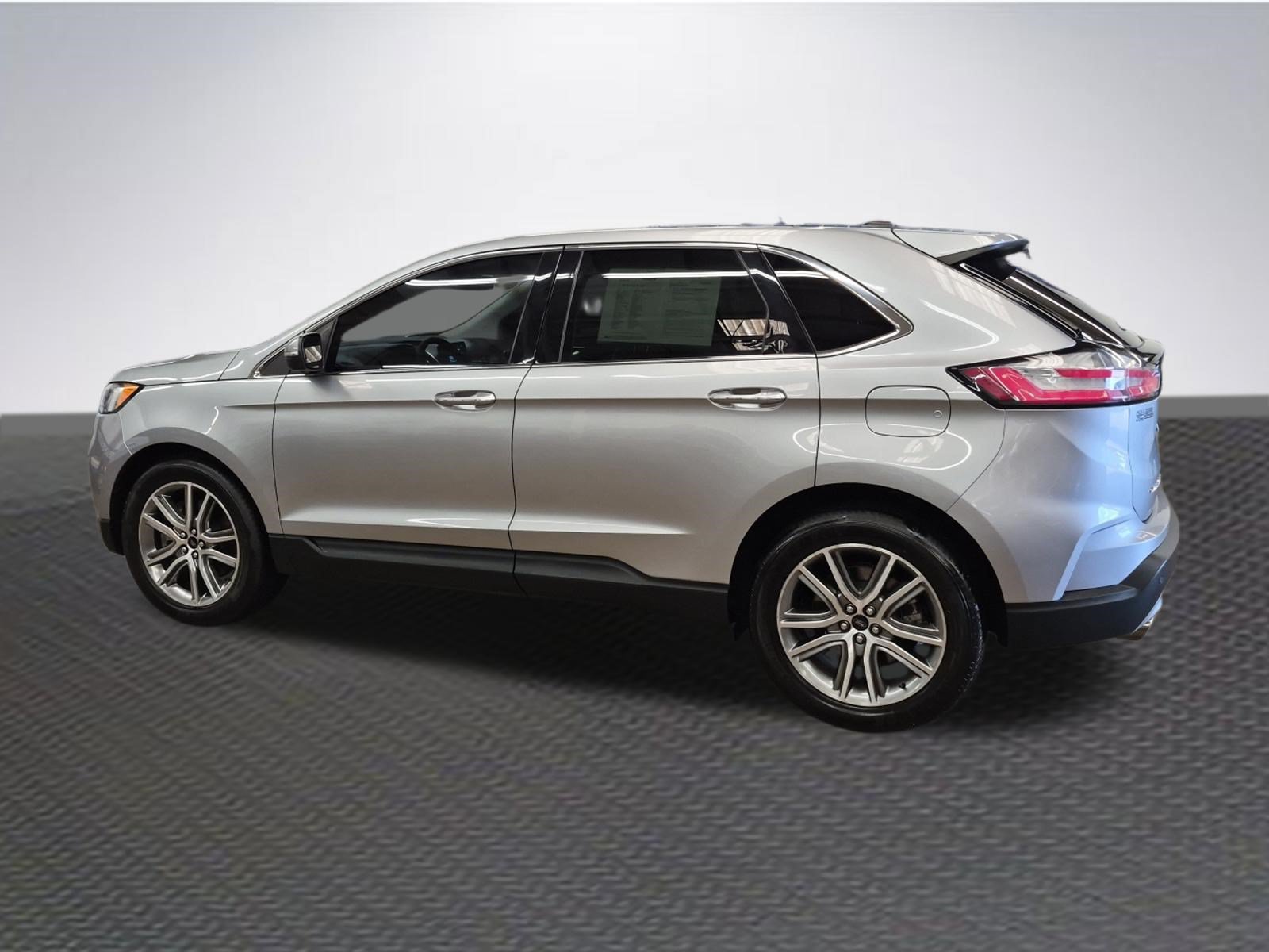 Certified 2024 Ford Edge Titanium AWD/4WD image 5