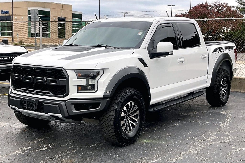 Certified 2019 Ford F150 Raptor w/ Equipment Group 802A Luxury AWD/4WD image 11