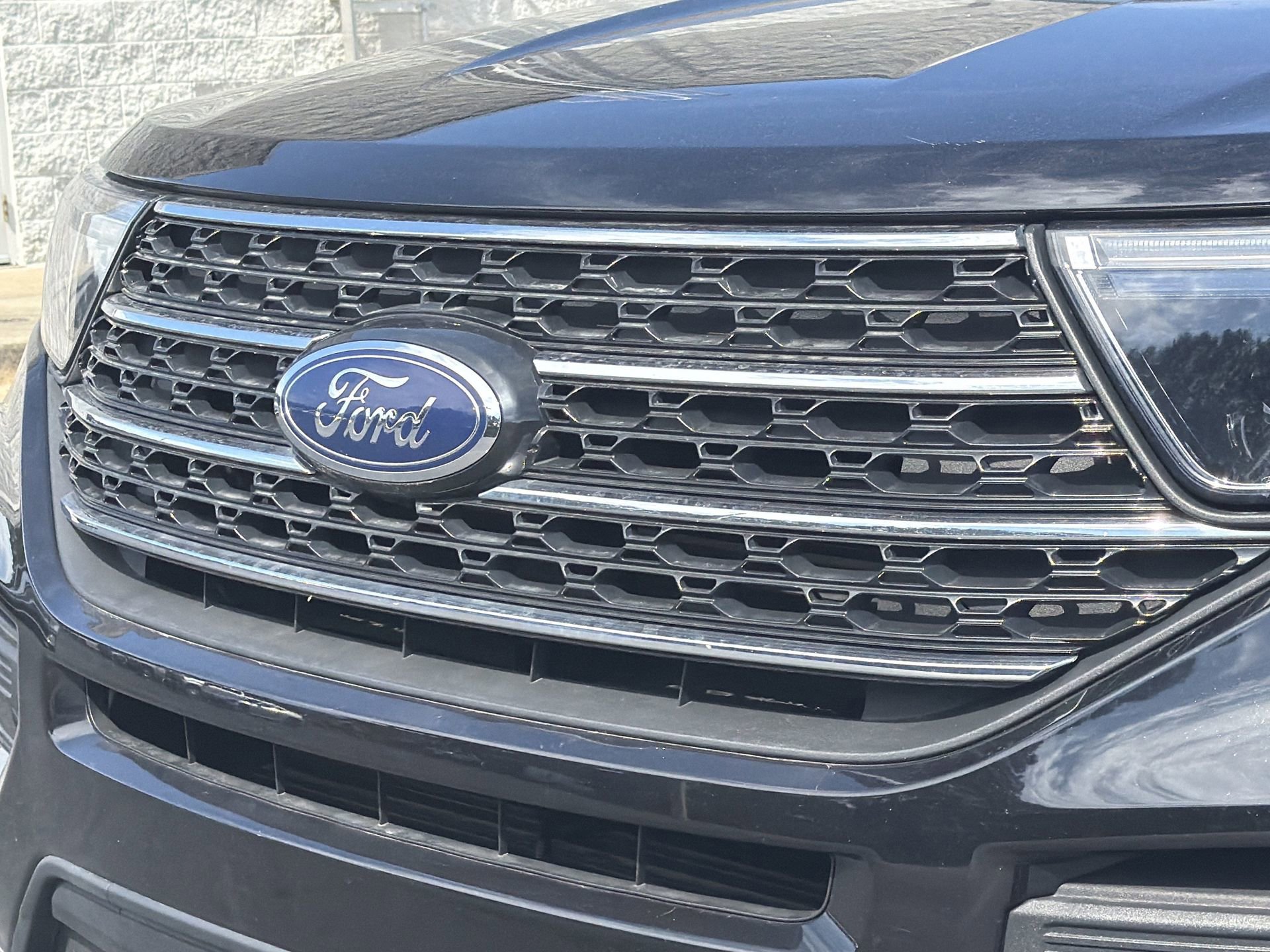 Certified 2023 Ford Explorer XLT AWD/4WD image 13