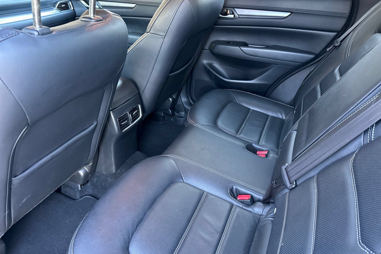Used 2025 MAZDA CX-5 AWD 2.5 S w/ Preferred Package image 11