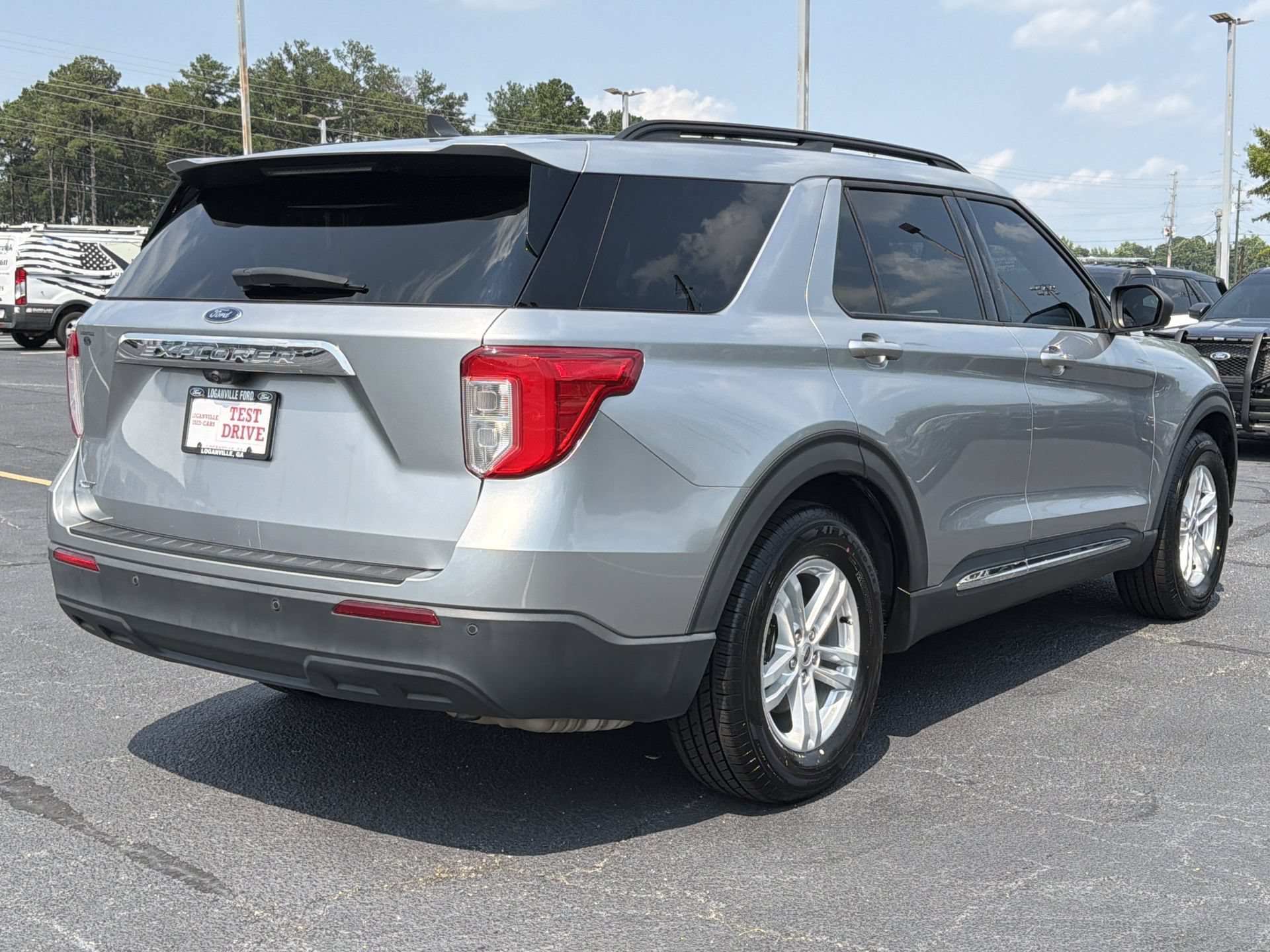 Certified 2021 Ford Explorer XLT RWD image 26