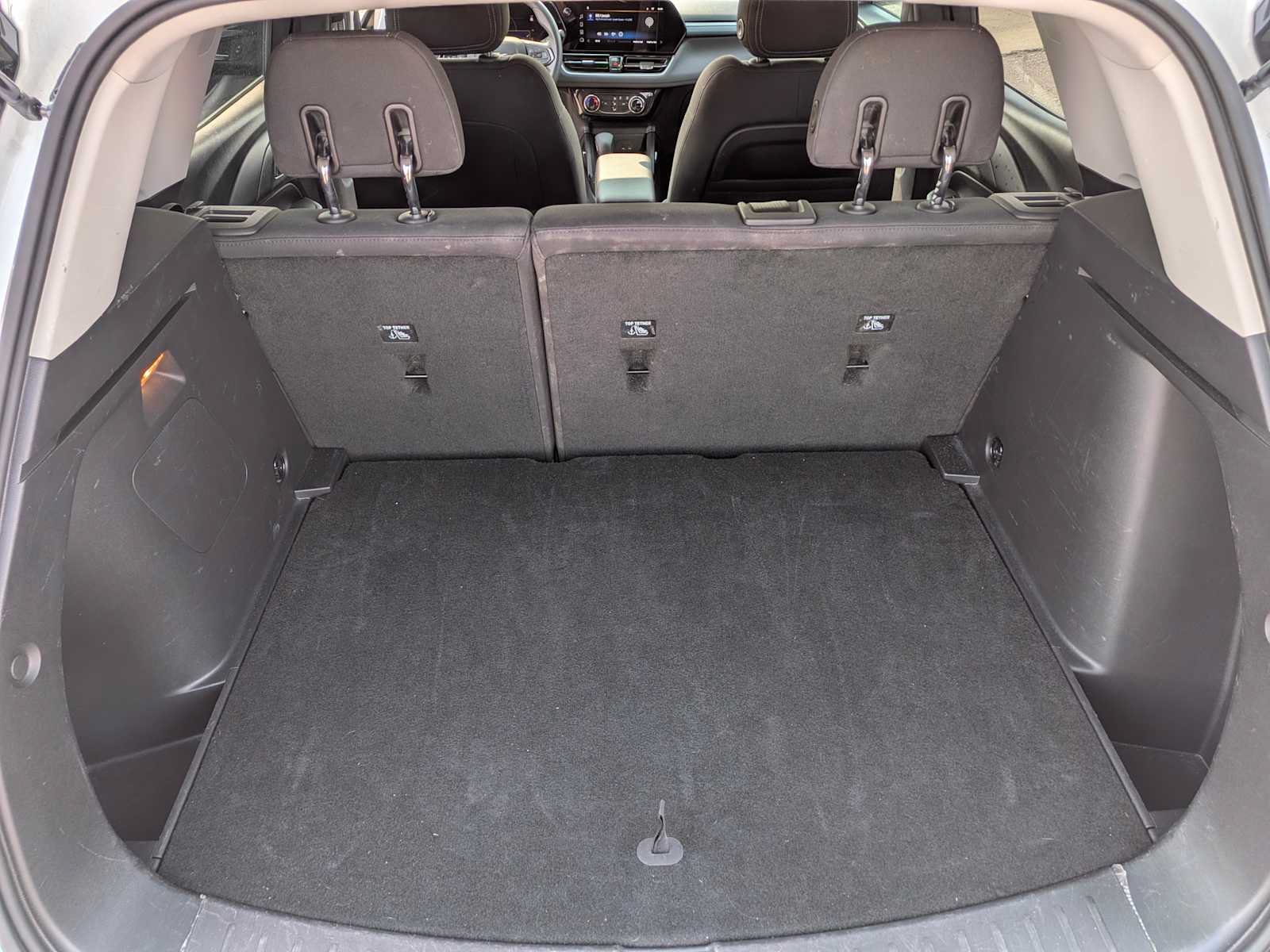 Used 2025 Chevrolet TrailBlazer LT AWD/4WD image 27