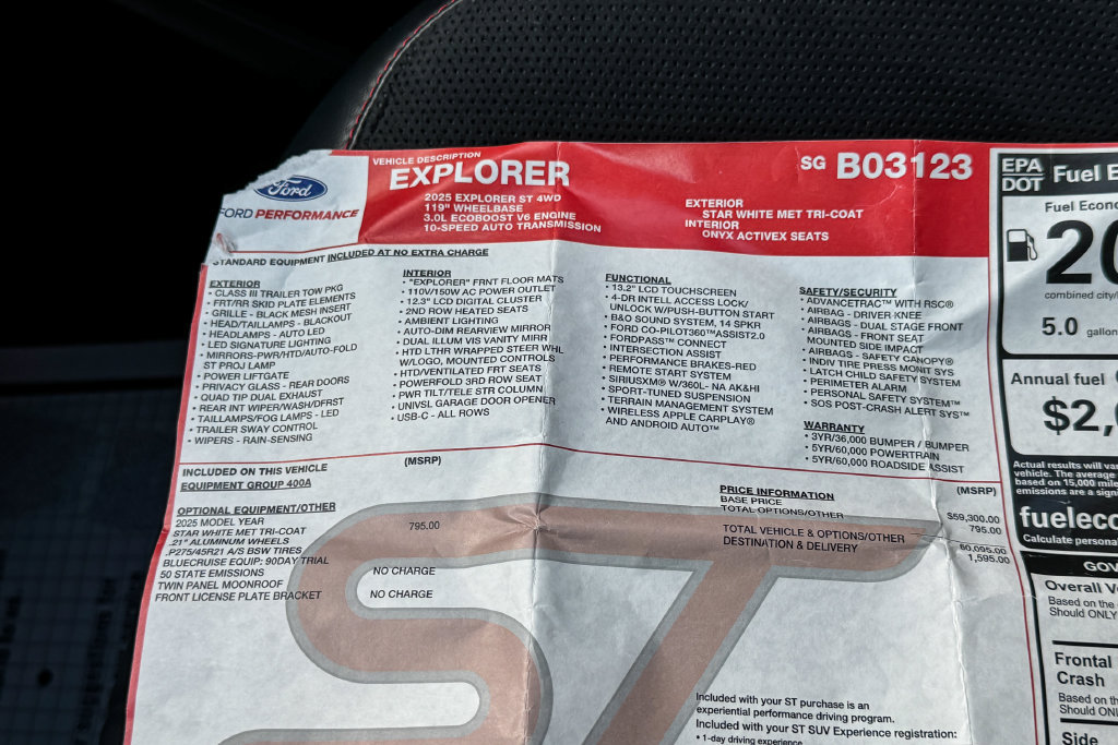 Certified 2025 Ford Explorer ST AWD/4WD image 42
