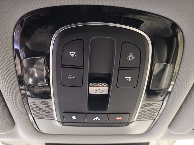Used 2021 Hyundai Palisade SEL w/ Premium Package FWD image 26