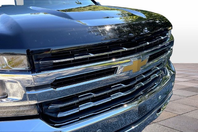 Used 2022 Chevrolet Silverado 1500 LTZ RWD image 31