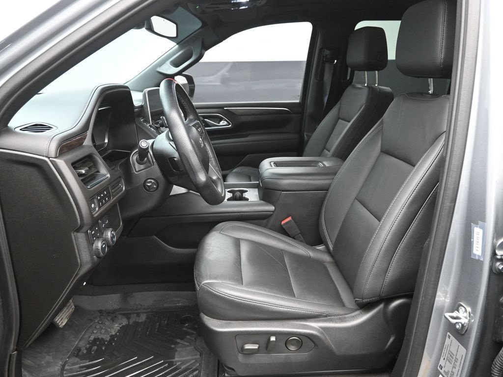 Used 2024 Chevrolet Suburban Z71 w/ Luxury Package image 22