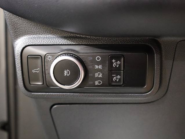 Certified 2025 Ford Explorer ST-Line AWD/4WD image 27