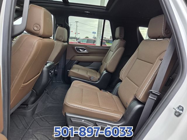 Used 2023 Chevrolet Tahoe High Country w/ Premium Package 2 AWD/4WD image 9