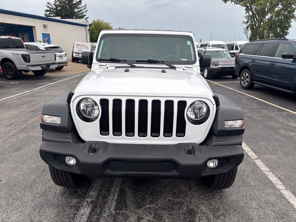 Used 2023 Jeep Wrangler Unlimited Sport AWD/4WD image 15