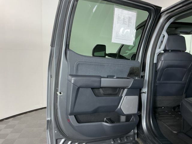 Certified 2025 Ford F350 Lariat w/ FX4 Off-Road Package image 30
