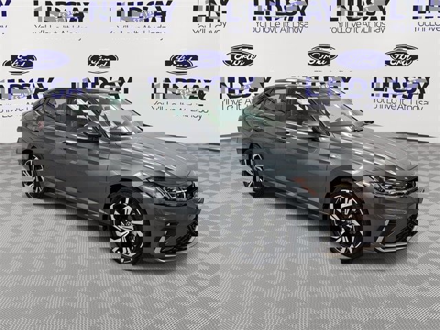 Used 2025 Volkswagen Jetta SEL image 1