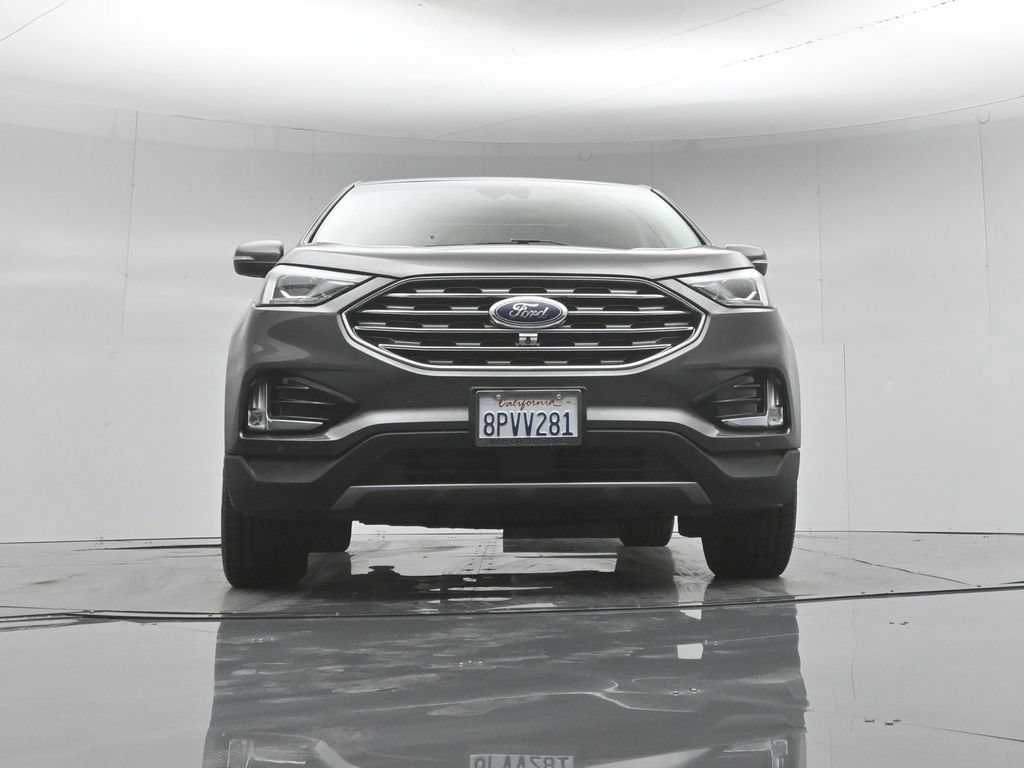 Certified 2020 Ford Edge Titanium w/ Equipment Group 301A AWD/4WD image 48