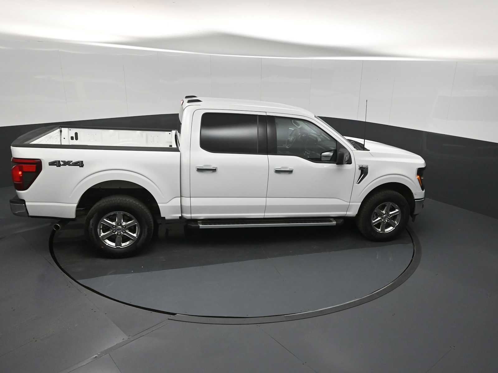 Certified 2025 Ford F150 XLT w/ Equipment Group 301A Standard AWD/4WD image 17