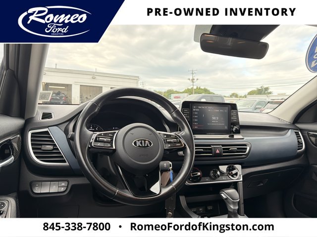 Used 2021 Kia Seltos S AWD/4WD image 14