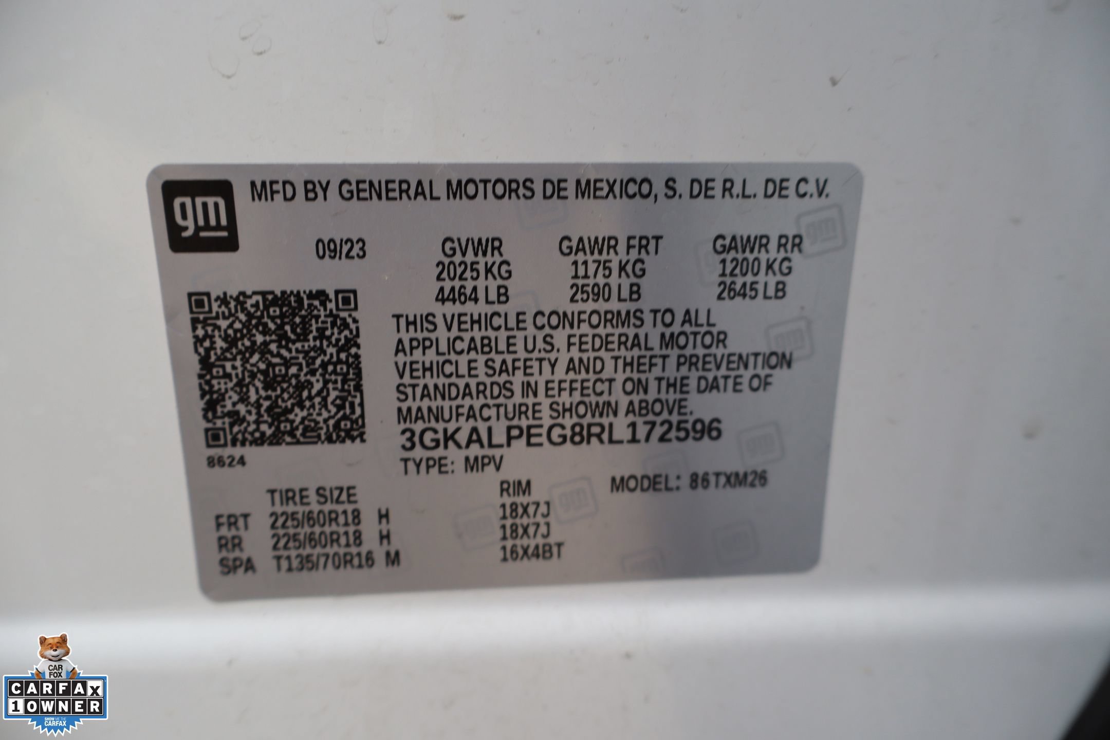 Used 2024 GMC Terrain SLT FWD image 30