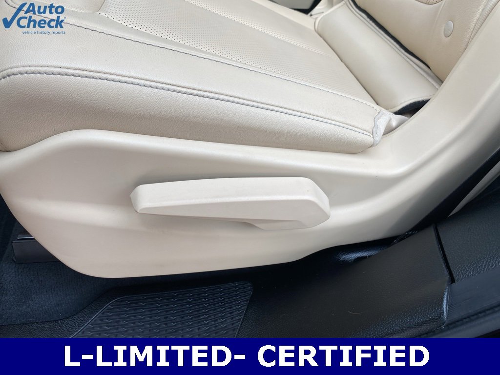 Used 2023 Jeep Grand Cherokee L Limited w/ Luxury Tech Group II image 21