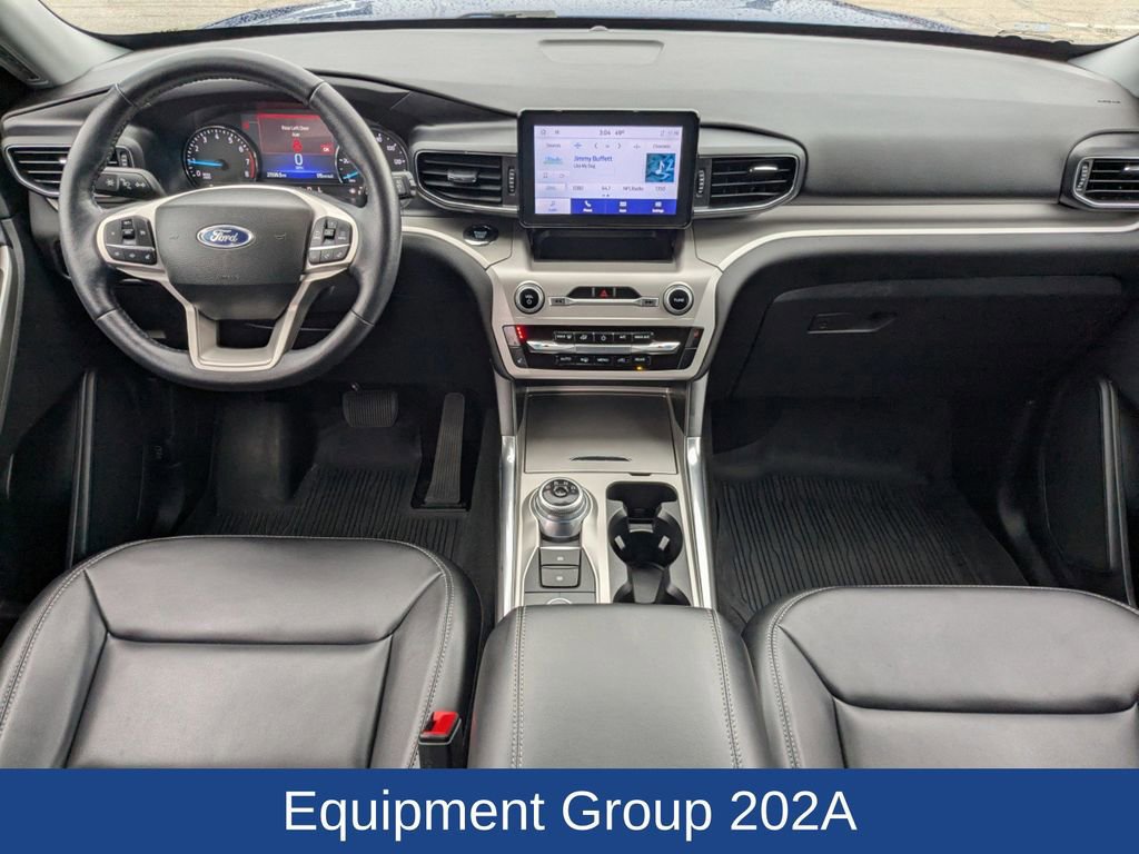 Certified 2023 Ford Explorer XLT w/ Equipment Group 202A image 19