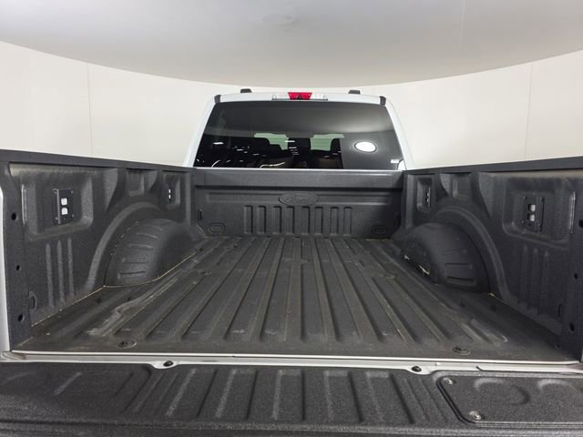 Certified 2025 Ford F350 Lariat w/ Black Appearance Package image 10