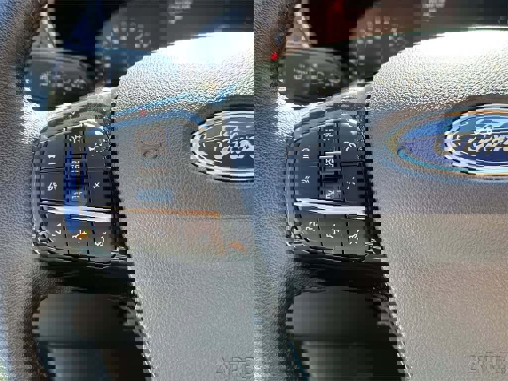 Certified 2021 Ford Escape SE w/ SE Sport Appearance Package image 22