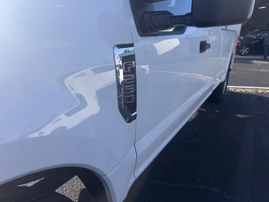 Certified 2022 Ford F250 XL w/ XL Value Package image 3