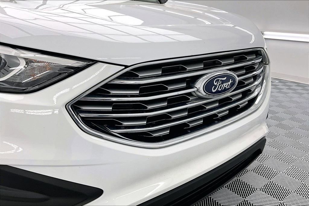 Certified 2022 Ford Edge SE w/ Cargo Accessory Package AWD/4WD image 28