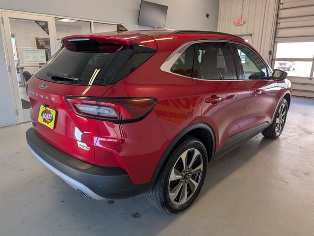 Certified 2024 Ford Escape Platinum AWD/4WD image 5