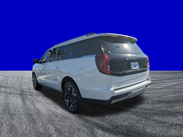 Certified 2026 Ford Expedition Max Platinum w/ Platinum Ultimate Package AWD/4WD image 5