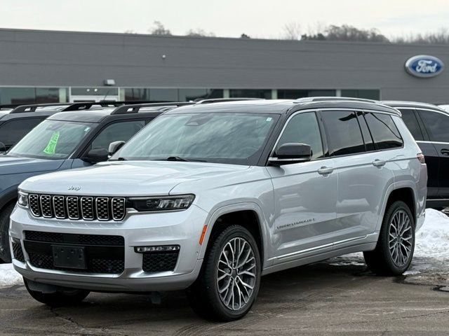 Used 2022 Jeep Grand Cherokee L Summit image 3