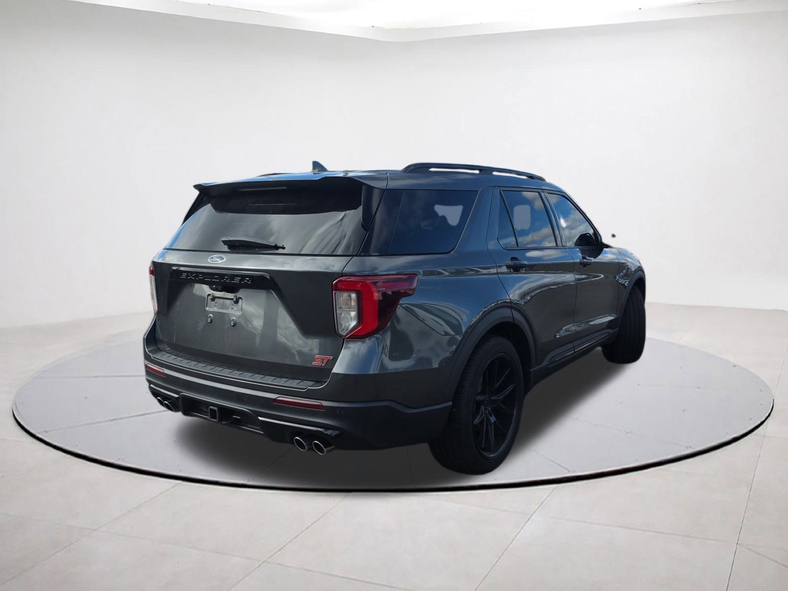 Certified 2020 Ford Explorer ST image 6